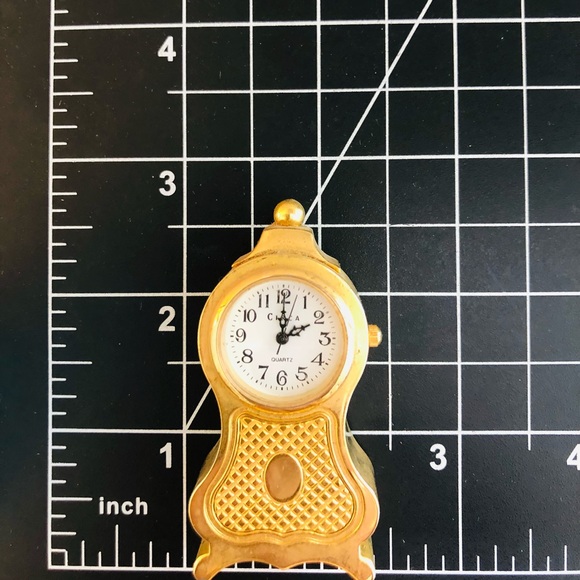 Small vintage brass miniature grandfather clock - Picture 8 of 9